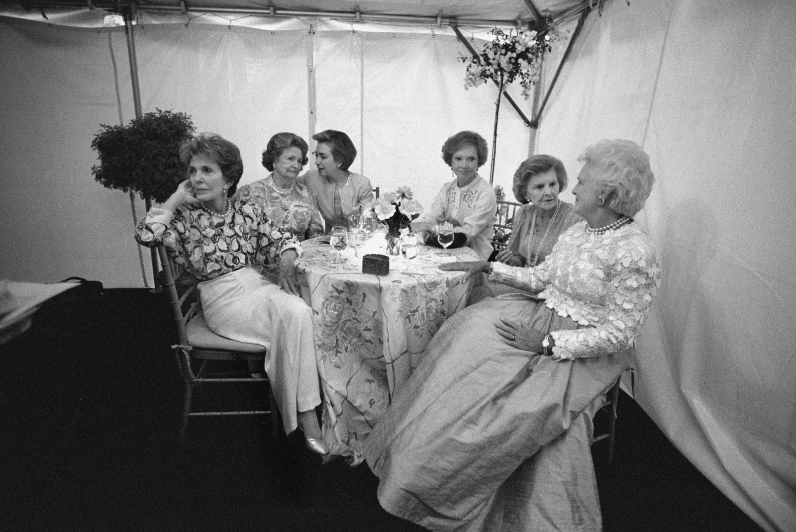 Six First Ladies at United States Botanic Garden gala, 1994